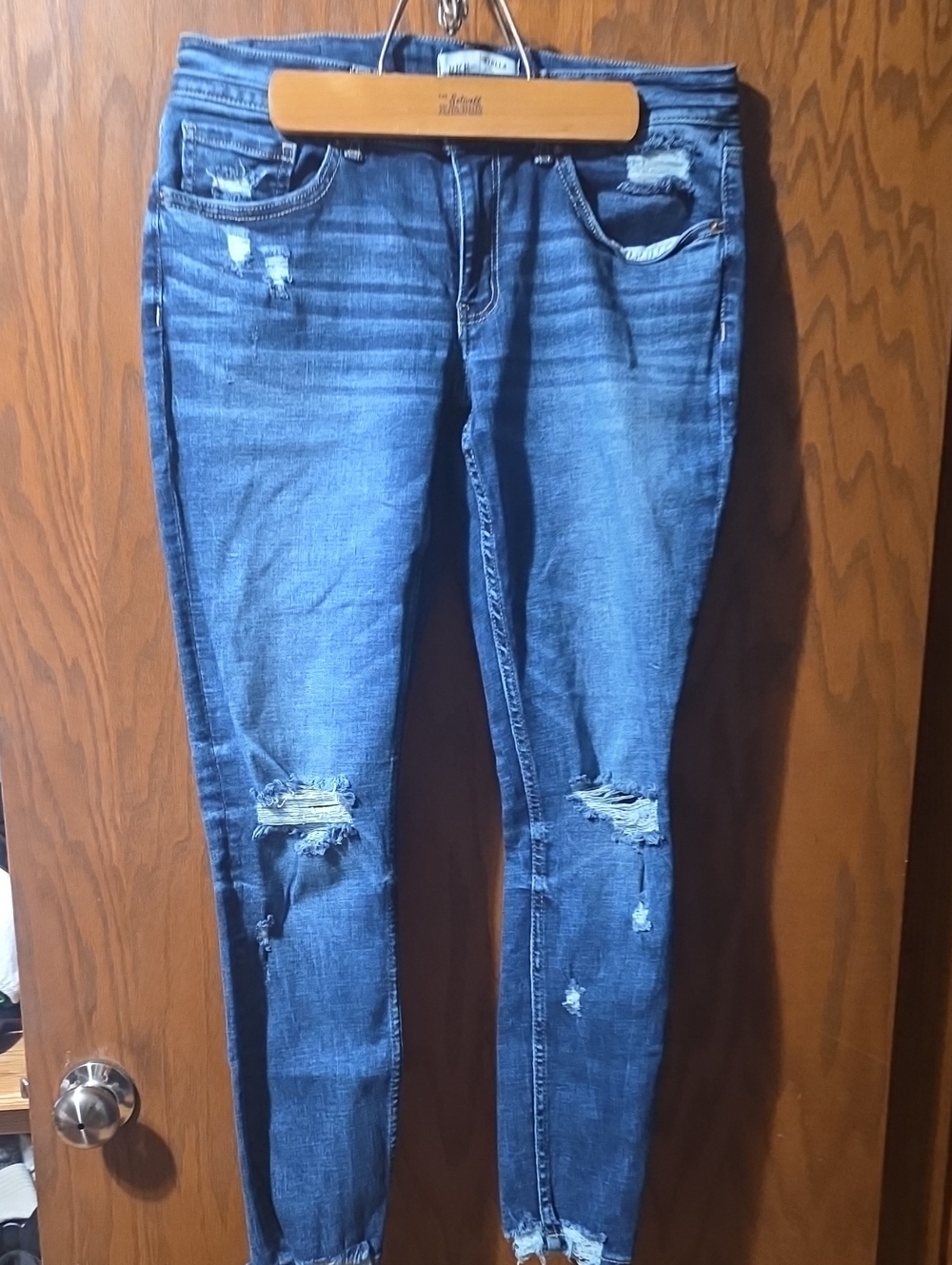 BKE Women's Skinny Jeans - Blue Distressed Wash